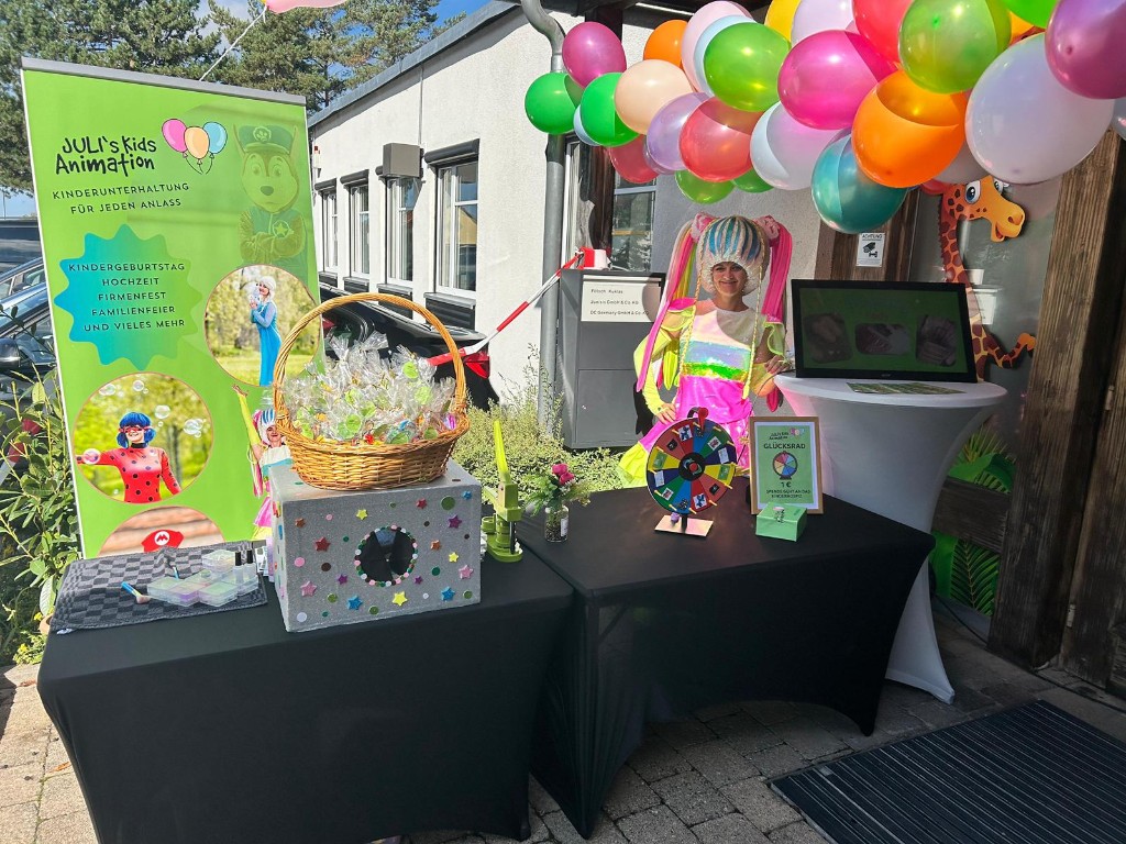 Ladybug und Mädchen verkleidet